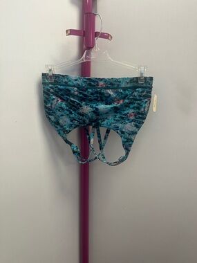 lululemon athletica Teal Floral Printed Sports Bra